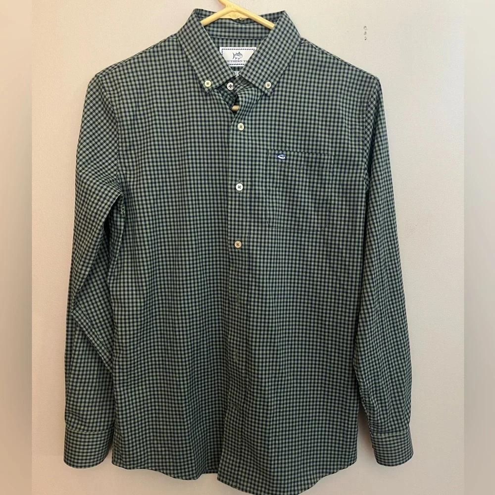 Southern Tide |‎ Intercoastal Plaid Button Short Size XL 16